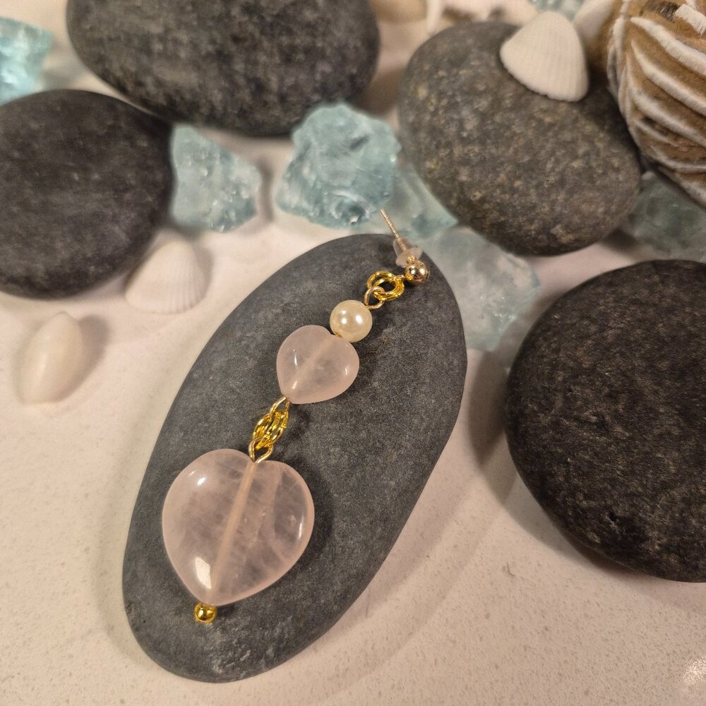 Rose Quartz Hearts Earings - Picture 4 of 8